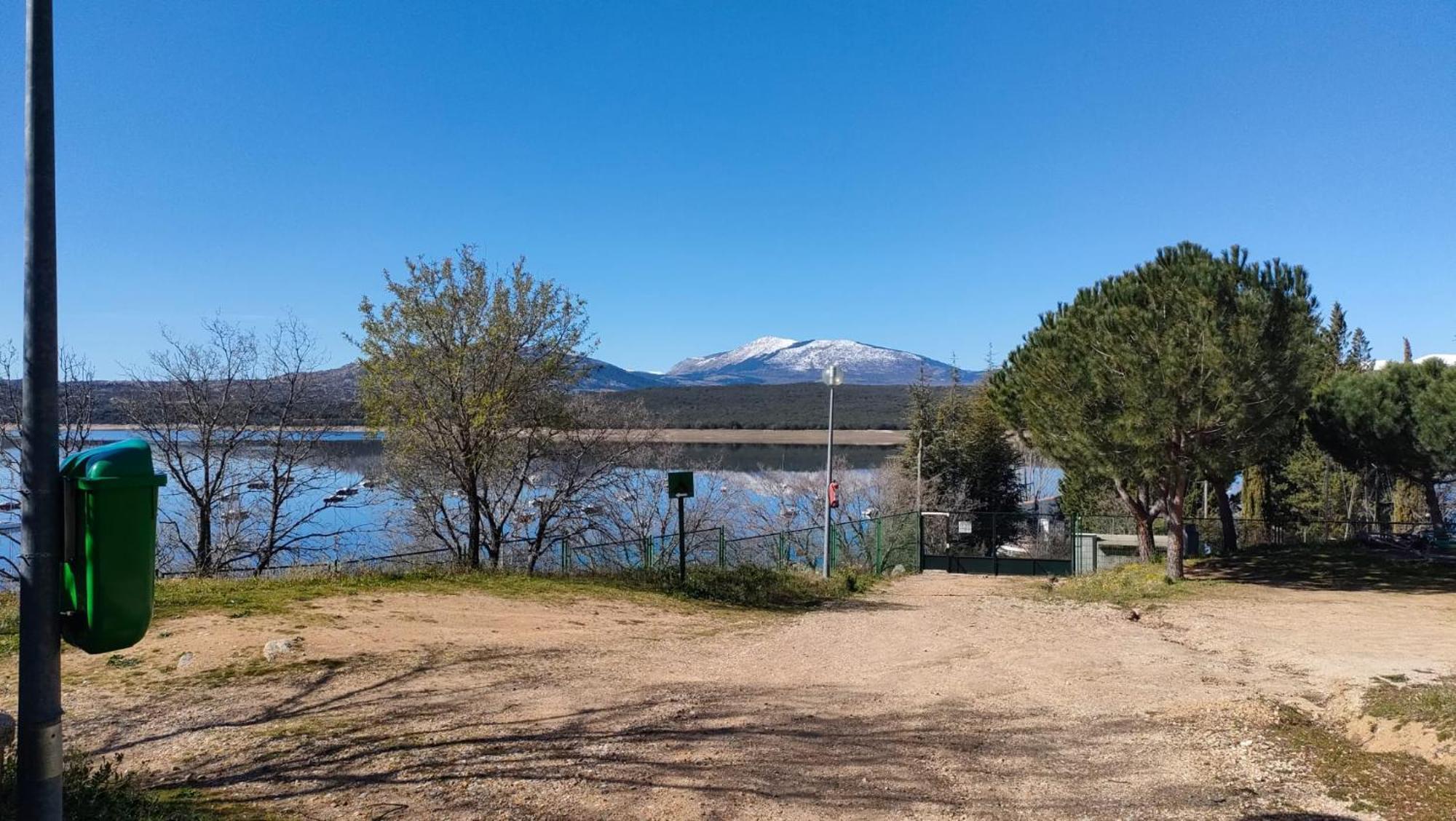 Camping De Cervera De Buitrago Kültér fotó