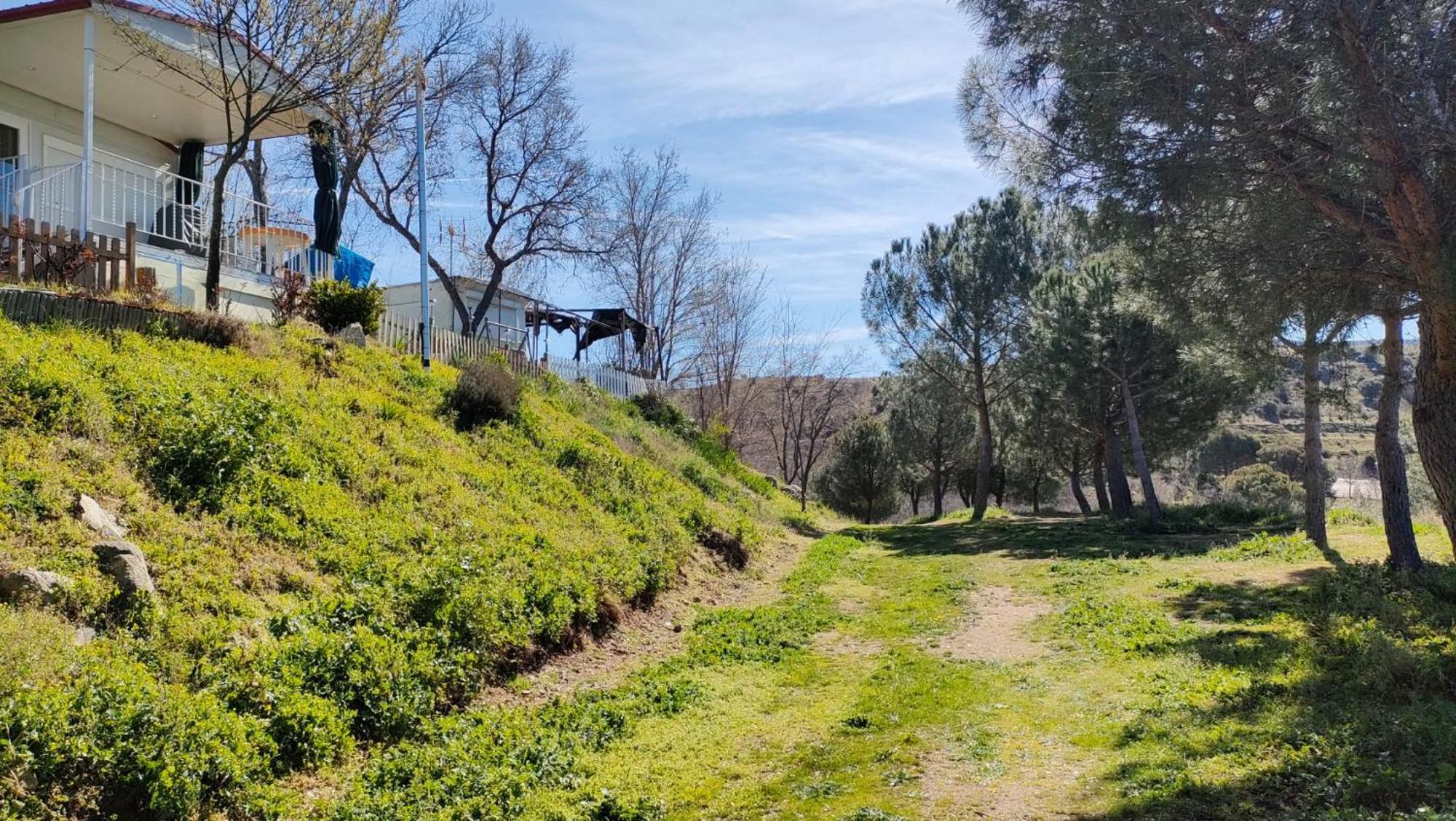 Camping De Cervera De Buitrago Kültér fotó