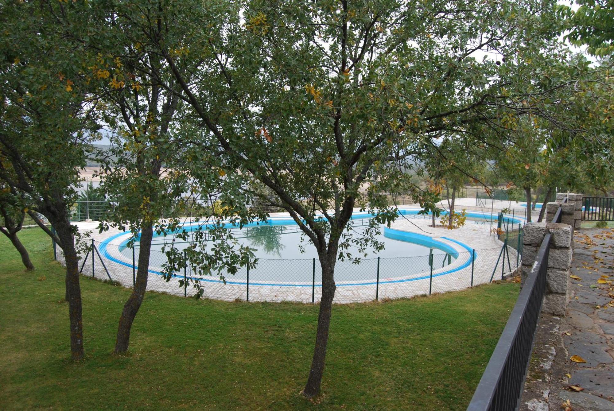 Camping De Cervera De Buitrago Kültér fotó