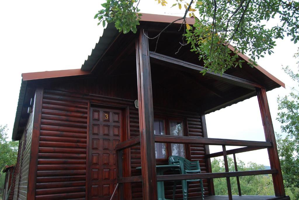 Camping De Cervera De Buitrago Kültér fotó